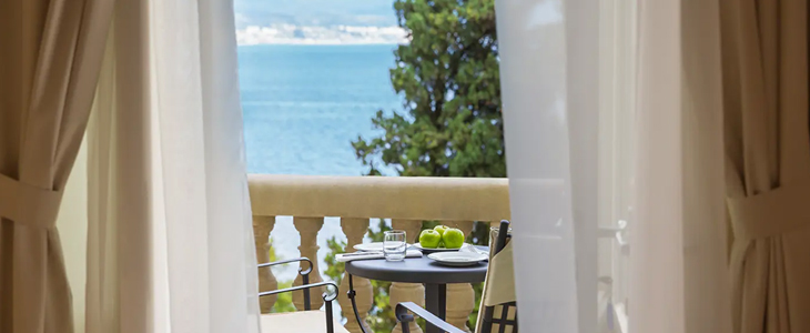 Hotel Lovran, apartmaji Atlanta, najem - Kuponko.si