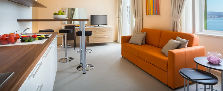 Hotel Lovran, apartmaji Atlanta, najem - Kuponko.si