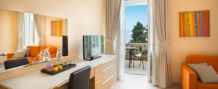 Hotel Lovran, apartmaji Atlanta, najem - Kuponko.si