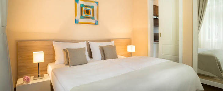 Hotel Lovran, apartmaji Atlanta, najem - Kuponko.si