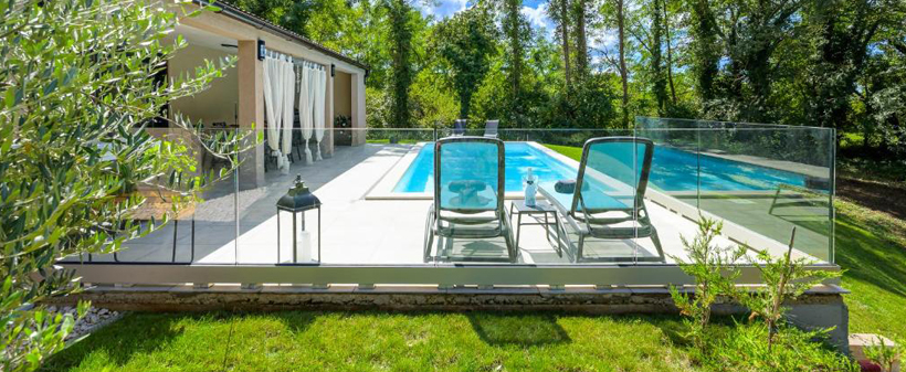 Villa Silence, Pazin: vila z jacuzzijem - Kuponko.si