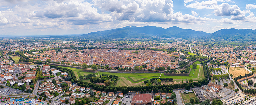 goHolidays: Lucca, Pisa, Elba, izlet, 2 dni - Kuponko.si