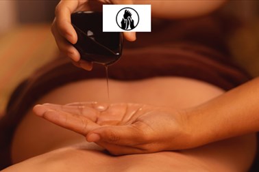 Siam Bamboo Massage Center;  Lanna Thai oljna masaža