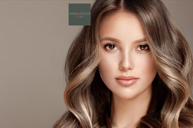 Frizerski salon Huda čupca: prameni, preliv
